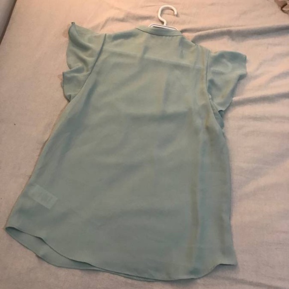 Babaton (aritzia) Cian Blouse size S soft mint - Picture 3 of 5
